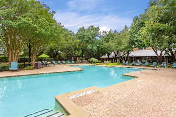 Ventana Oaks Apartments property